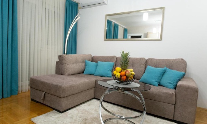 Sremska Mitrovica Apartamento | Apartman SUNSET