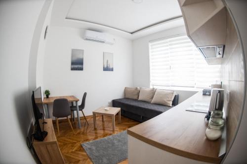 Banovo brdo Apartamento | APARTMAN TEA 3