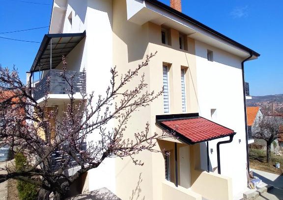 Soko Banja Apartamento | Apartmani HRAST Sokobanja