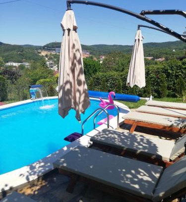 Vrdnik Apartamento | Apartmani Radaković
