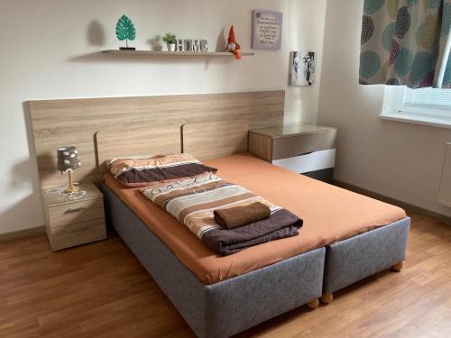 Vranov nad Toplou Apartamento | Apartmanový byt v priemyselnej zóne