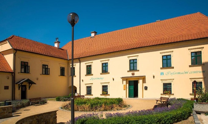 Uhersky Ostroh Apartamento | Apartmány Přízámčí