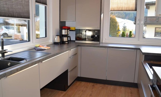 Russbach am Pass Gschuett Apartamento | Apartamento 8 personas en planta baja - Apartment house Van der Leij