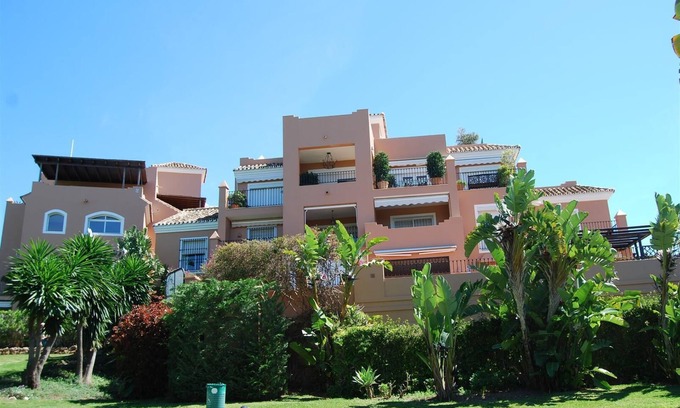 Guadalmina Apartamento | Apartamento en Guadalmina Alta junto al Golf y centro comercial.
