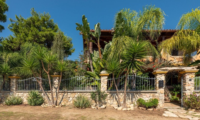 Castiadas Apartamento | Apartamento "Casa Mallus" Con Vistas a la Montaña, Balcón, Jardín, Terraza y Barbacoa