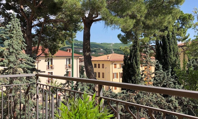 Negrar Apartamento | Apartment ROSE AND TULIPANI 4 - in the heart of Valpolicella