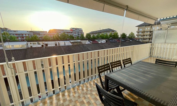 Porto Santa Margherita Apartamento | Apartamento moderno para 6 personas junto a la piscina-Beahost