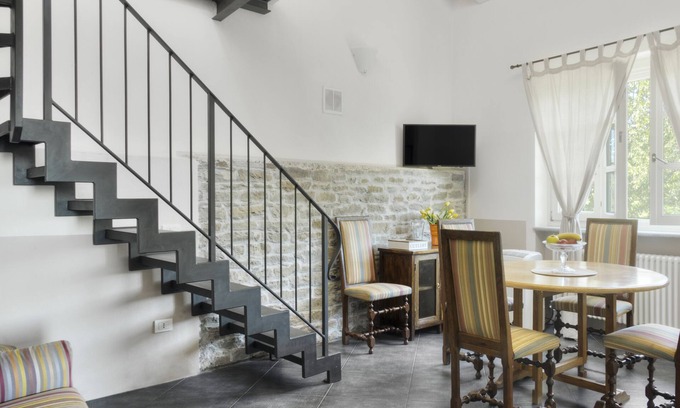 Santo Stefano Belbo Apartamento | Apartamento-Familiar-Baño Privado-Vista a la Montana-Appartamento Tre