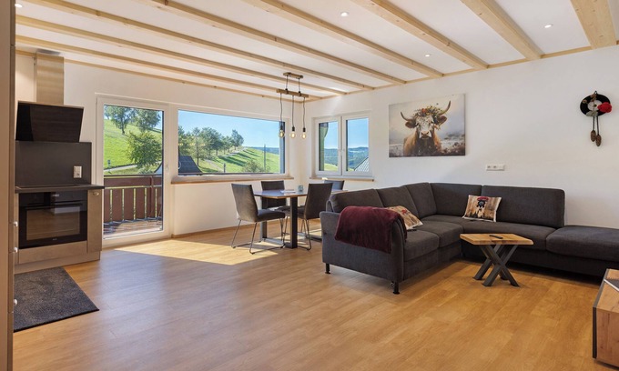 Triberg im Schwarzwald Apartamento | Apartamento 'Kapellen Blick' con vistas a la montaña, terraza compartida y Wi-Fi
