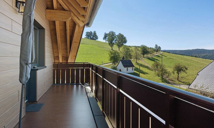 Triberg im Schwarzwald Apartamento | Apartamento 'Landleben Deluxe' con vistas a la montaña, terraza compartida y Wi-Fi