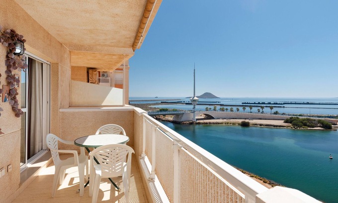 San Javier Apartamento | Apartamento 'Puerto Mar 3' con vistas al mar, Wi-Fi y aire acondicionado