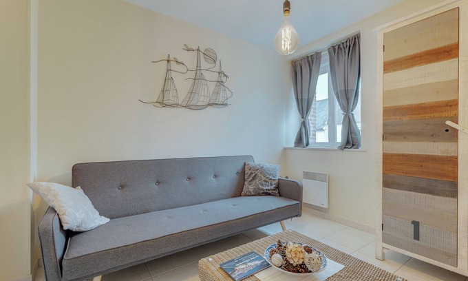 Saint-Benoit-des-Ondes Apartamento | Apartamento 'Les Ebihens' con terraza privada y Wi-Fi