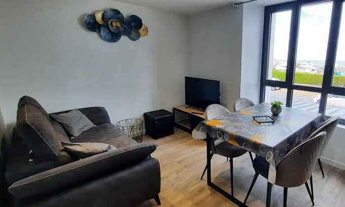 Saint-Benoit-des-Ondes Apartamento | Apartment overlooking the Bay of Mont-Saint Michel