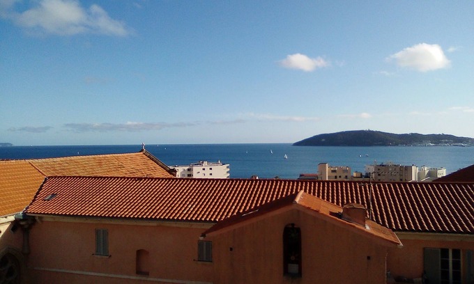 Le Mourillon Apartamento | Apartamento a 100 metros de las playas.