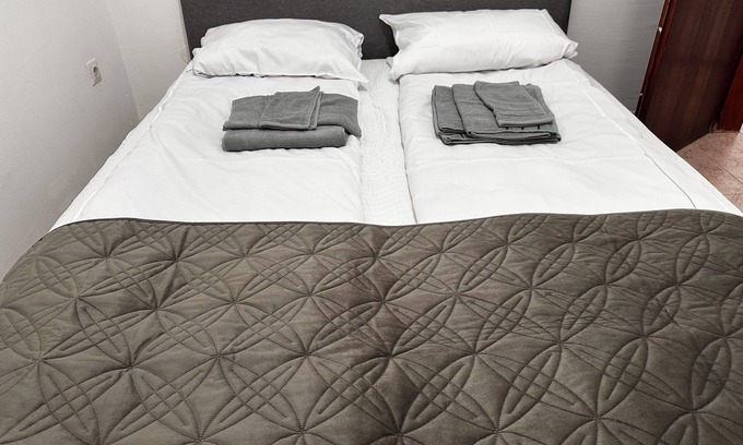 Igalo Casa | 🛏 Apartment 2 - Anna-Nikola, Central Igalo, 5 Min to Beach