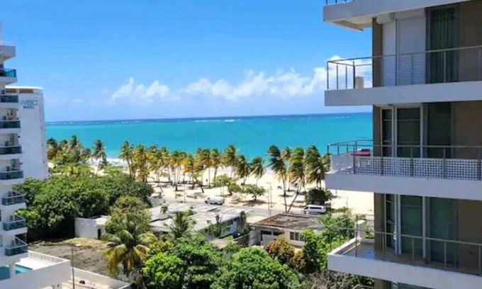 Isla Verde Apartamento | Apartamento a 2 min a pie de la playa en la mejor zona turística de Isla Verde