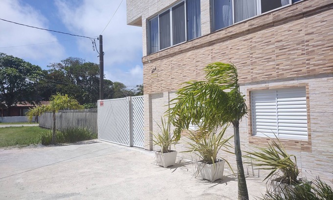 Pontal do Sul Casa | Apartment 2 near the beach and Ilha do Mel