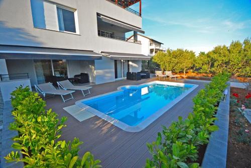 Turanj Apartamento | Apartment 2 with the swimming pool