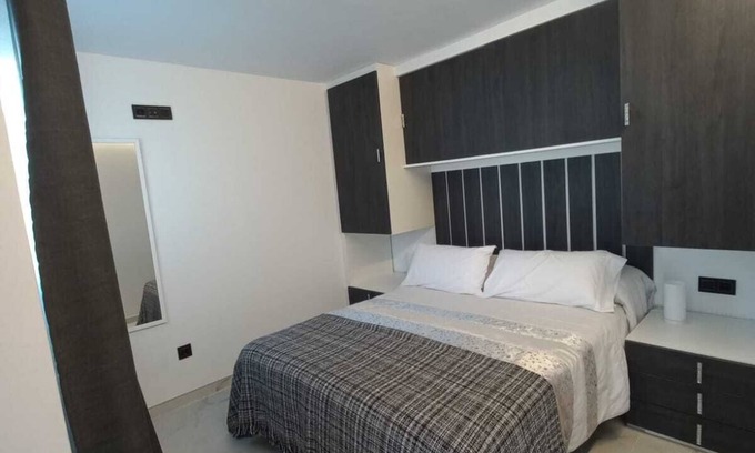 La Catedral Apartamento | APARTAMENTO 3 CASA PUERTA DE ALMODOVAR