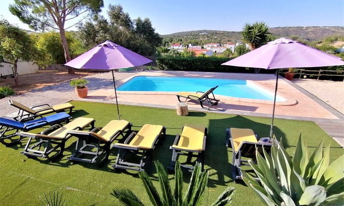 Pata de Cima Apartamento | Apartment 3 Rooms Algarve,WIFI, AC, Tabel tennis, BBQ, pool