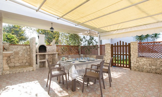 Manfredonia Apartamento | Alojamiento de 2 habitaciones en Manfredonia