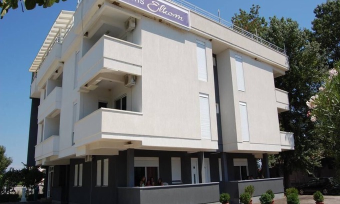 Ulcinj Apartamento | Villa Ekom, App 4, situada en la villa nuovissima, 500 m dalle splendide spiagge