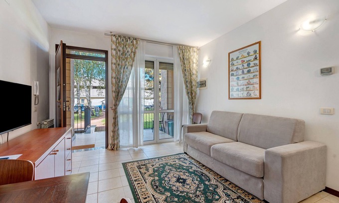 Lonate Pozzolo Apartamento | Apartment '5' with Shared Garden, Balcony and Wi-Fi