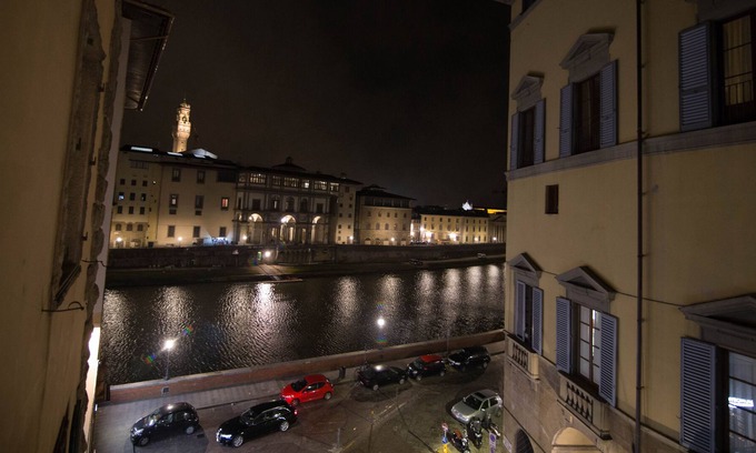 San Niccolo Apartamento | Apartment 6 double, triple, quadruple rooms - beautiful view over the Arno river