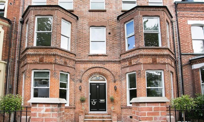 Queens Quarter Apartamento | Apartamento-Baño Privado-1 bed Sleeps 4