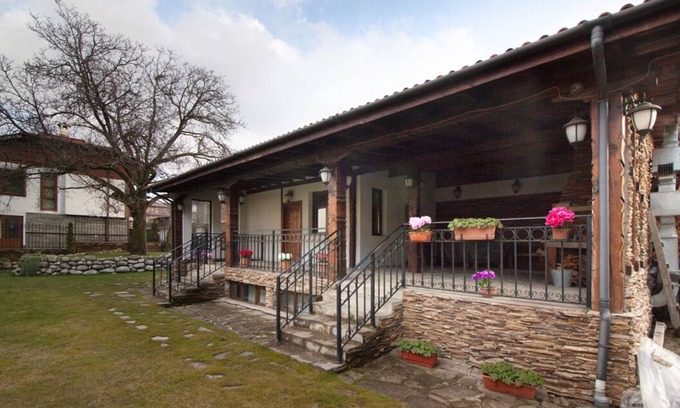 Kvartal Noviya Grad Apartamento | apartment 7 - spacious with central heating