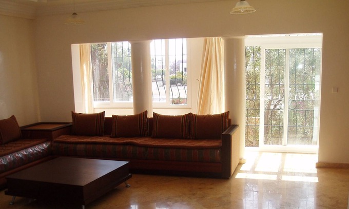 Swiss City Apartamento | Apartment 90m Care center at 700 m from the beach