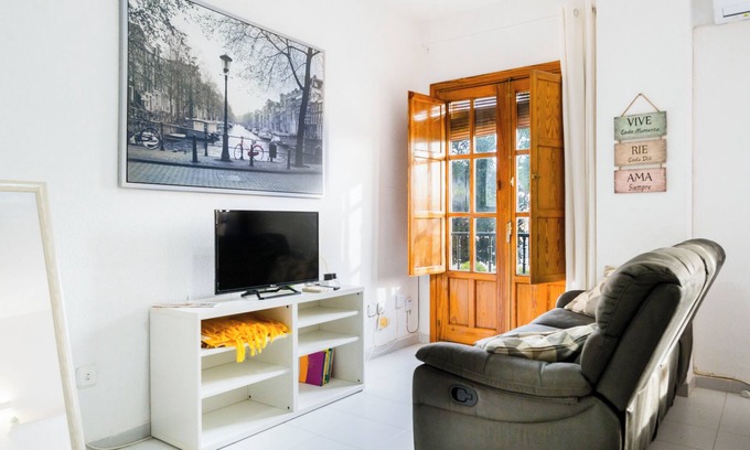 Doctor Barraquer-Grupo Renfe-Policlinico Apartamento | Apartamento 'A 2 minutos de la Alameda' con Wi-Fi y aire acondicionado