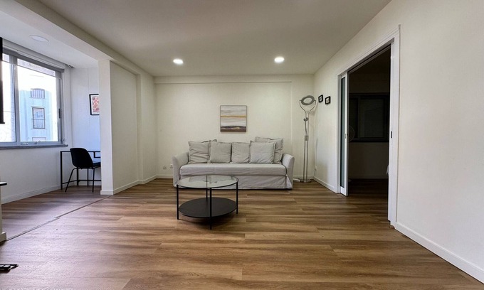 Estoril Apartamento | Apartamento 'About The Trees Close To The Sea' con Wi-Fi