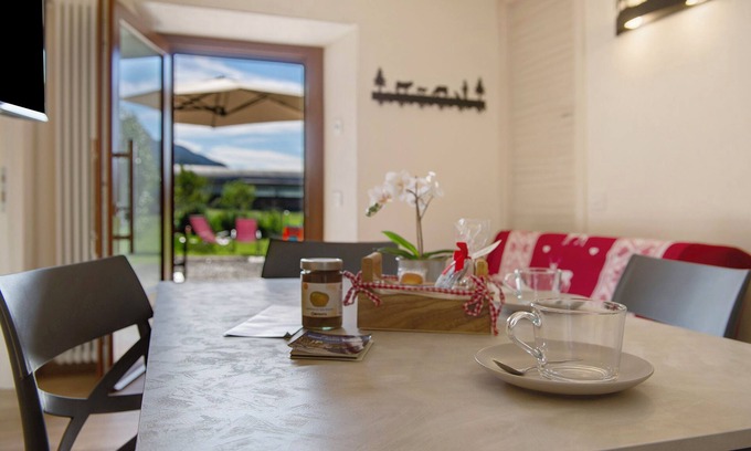 Pont-Saint-Martin Apartamento | Apartamento 'Agriturismo La Grange - Family' con vistas a las montañas, Wi-Fi y aire acondicionado