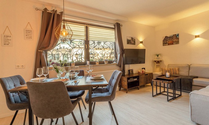 Gerolstein Condominio | Apartamento "Airone Nero" - apague y relájese en el corazón del Eifel