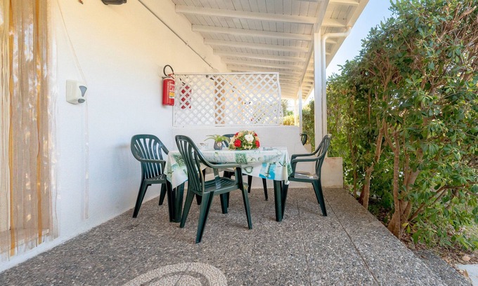 Otranto Apartamento | Apartamento 'Alimini - 3' con terraza privada, Wi-Fi y aire acondicionado