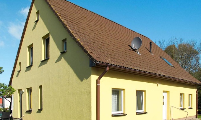 Waase Apartamento | Apartment Am Strom-4 by Interhome