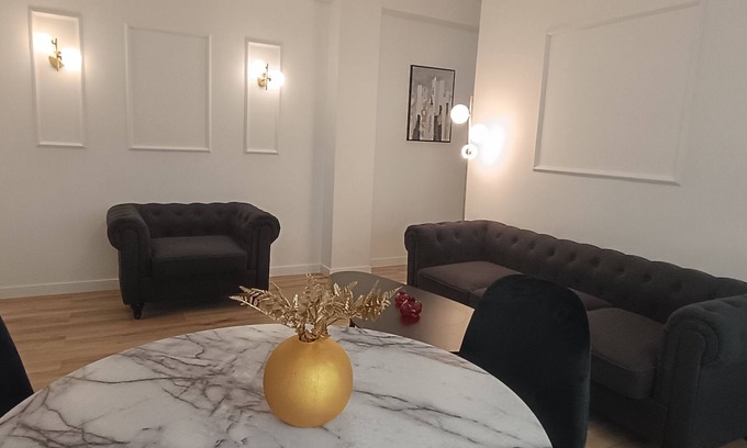 Figares Apartamento | Apartamento Centro Ancha de Gracia