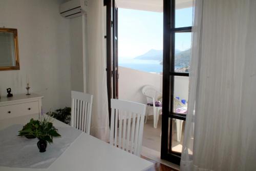 Gruz Apartamento | Apartment Anet with free parking