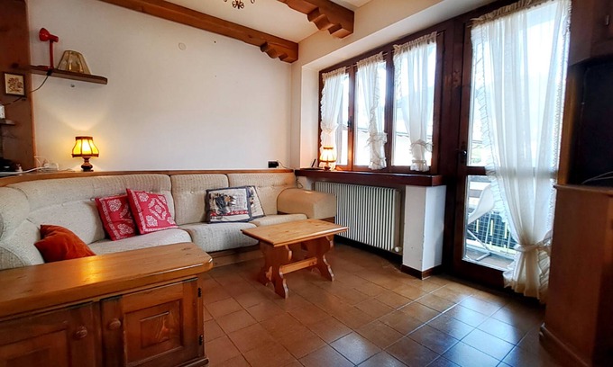 Vodo Cadore Apartamento | Apartamento 'Antelao Relax a Vinigo' con vistas a la montaña, terraza privada y Wi-Fi