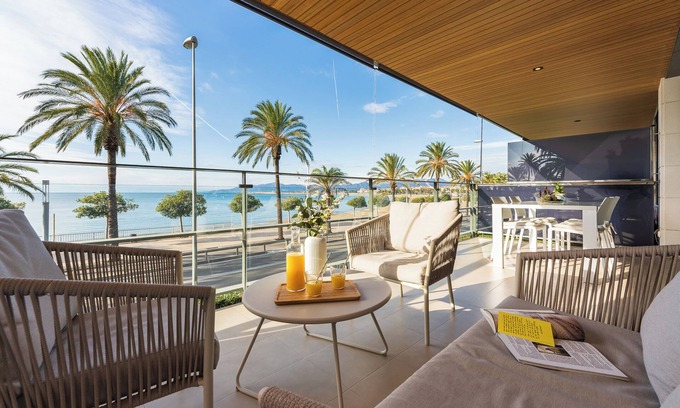 Cambrils Apartamento | Apartamento 'Apartamento Delfin' con vistas al mar, Wi-Fi y aire acondicionado
