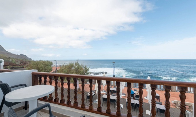 Barlovento Apartamento | Apartamento 'Apartamento D' con vistas al mar, terraza privada y Wi-Fi