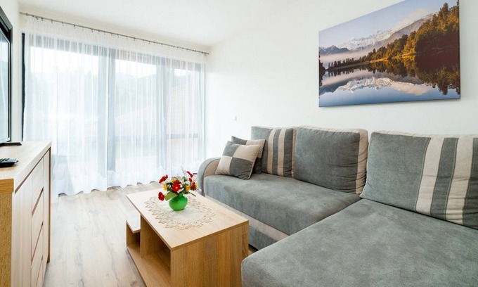 Bierutowice Apartamento | Apartment/apartment for 4 guests with 38m² in Karpacz (246004)