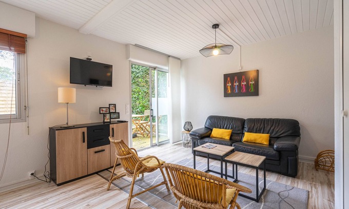Royan Apartamento | Apartamento 'Appart Face À La Plage' con terraza privada y Wi-Fi