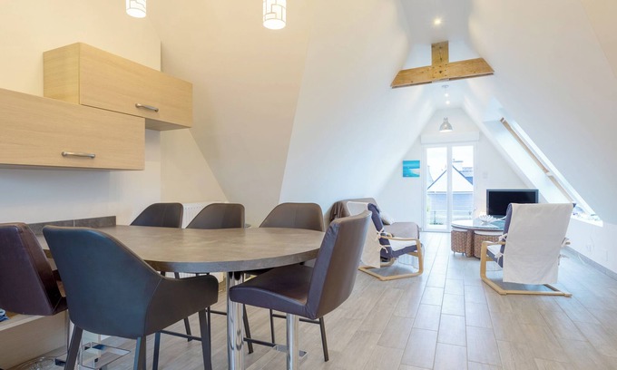Trevignon Apartamento | Apartamento 'Appartement 100m2 Vilvic Vue Mer' con vistas al mar, terraza privada y Wi-Fi