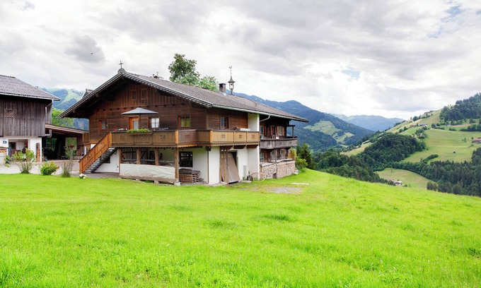Wildschoenau Apartamento | Apartamento 'Appartment Stockeben' con vistas a la montaña, terraza privada y Wi-Fi