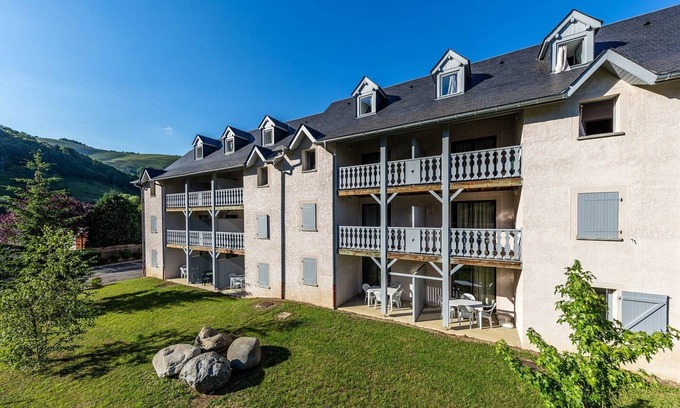 Arreau Apartamento | Apartamento 'Arreau'xygène Duplex 7-9pers' con vistas a la montaña, piscina compartida y Wi-Fi