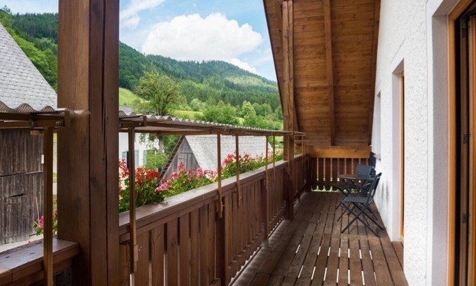 Goestling an der Ybbs Apartamento | Apartamento Steinkogl 80m² con balcón. Sauna en la casa.