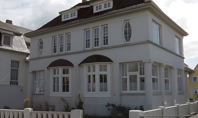 Borkum Apartamento | Apartamento 'Aurora 1' con jardín compartido y Wi-Fi