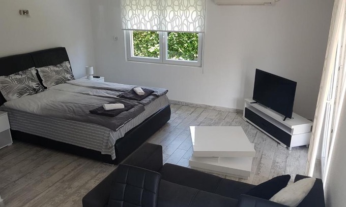 Vrnjacka Banja Apartamento | Apartment Azulmburgo